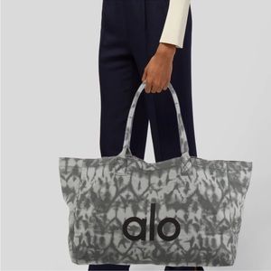 Alo tote